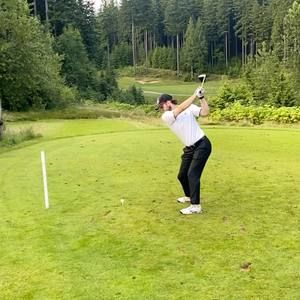 Meet your Posher, Nikolas